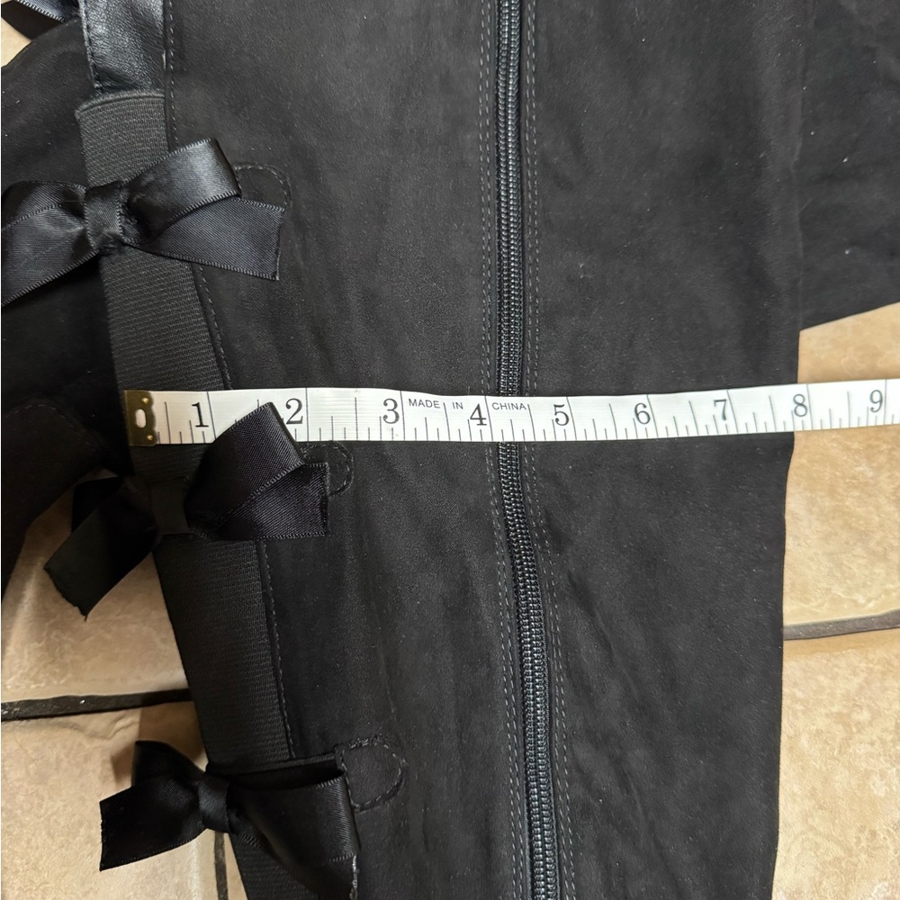 Torrid Boots-7W with wide calf tall with bows-black suede - Picture 5 of 8